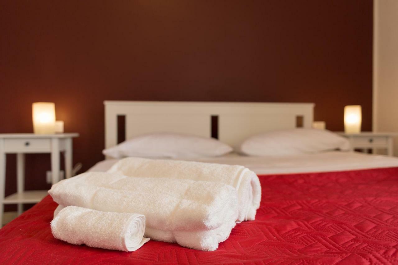 Al Corso Apartments Noto Kültér fotó